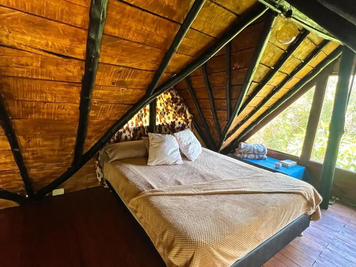 La Cabana Musical Villa Medellin