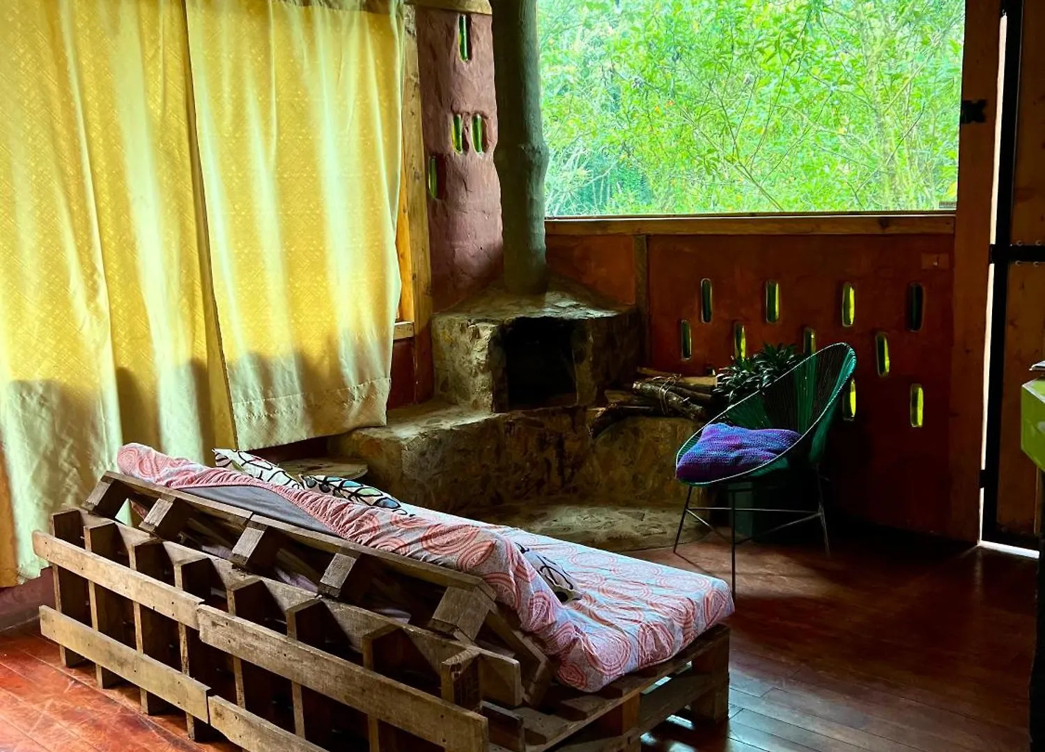 La Cabana Musical Villa Medellin